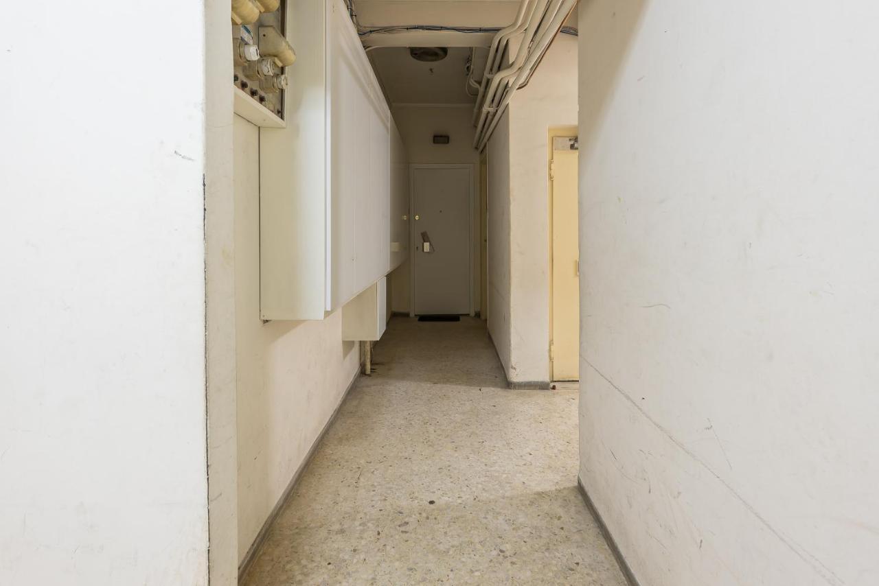 Apartment At Megaro Mousikis St Semi Basement 1Bed 2 Pers 雅典 外观 照片